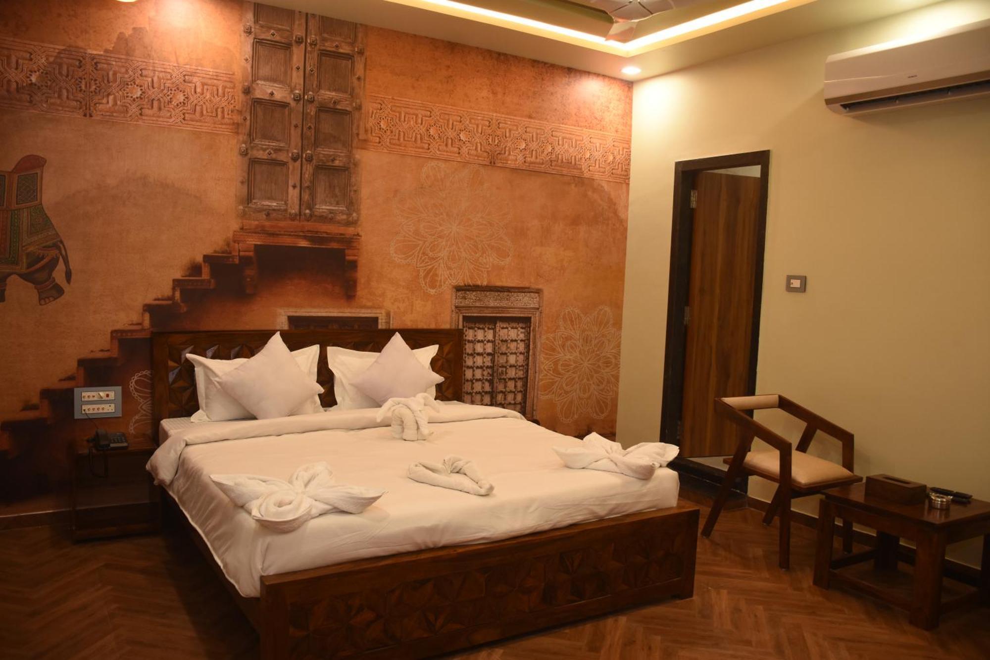 Hotel Pride Of Chittor Chittorgarh Экстерьер фото